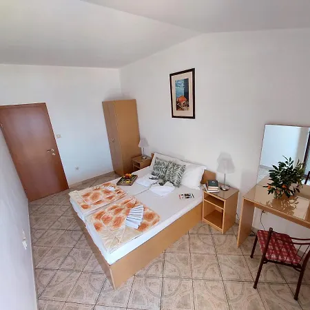 Dalex Apartament *